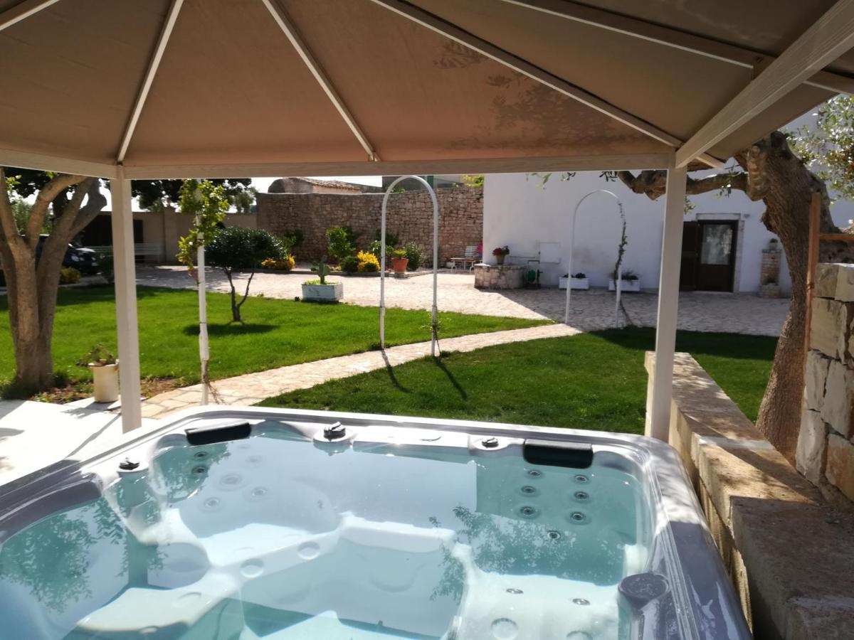 Masseria Poli Country House Конверсано Экстерьер фото